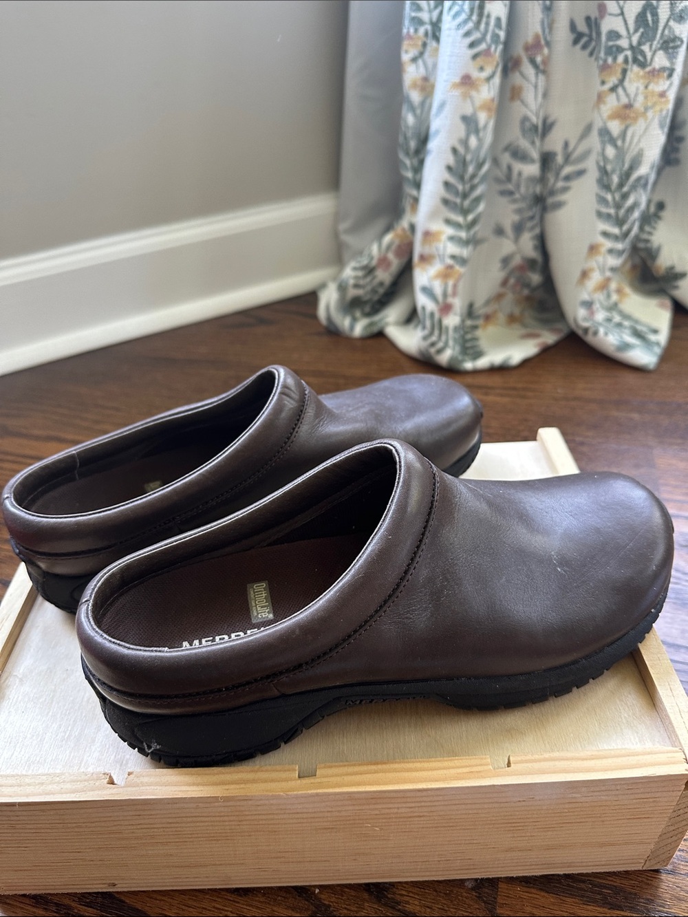 Merrell Moc (size 9.5)